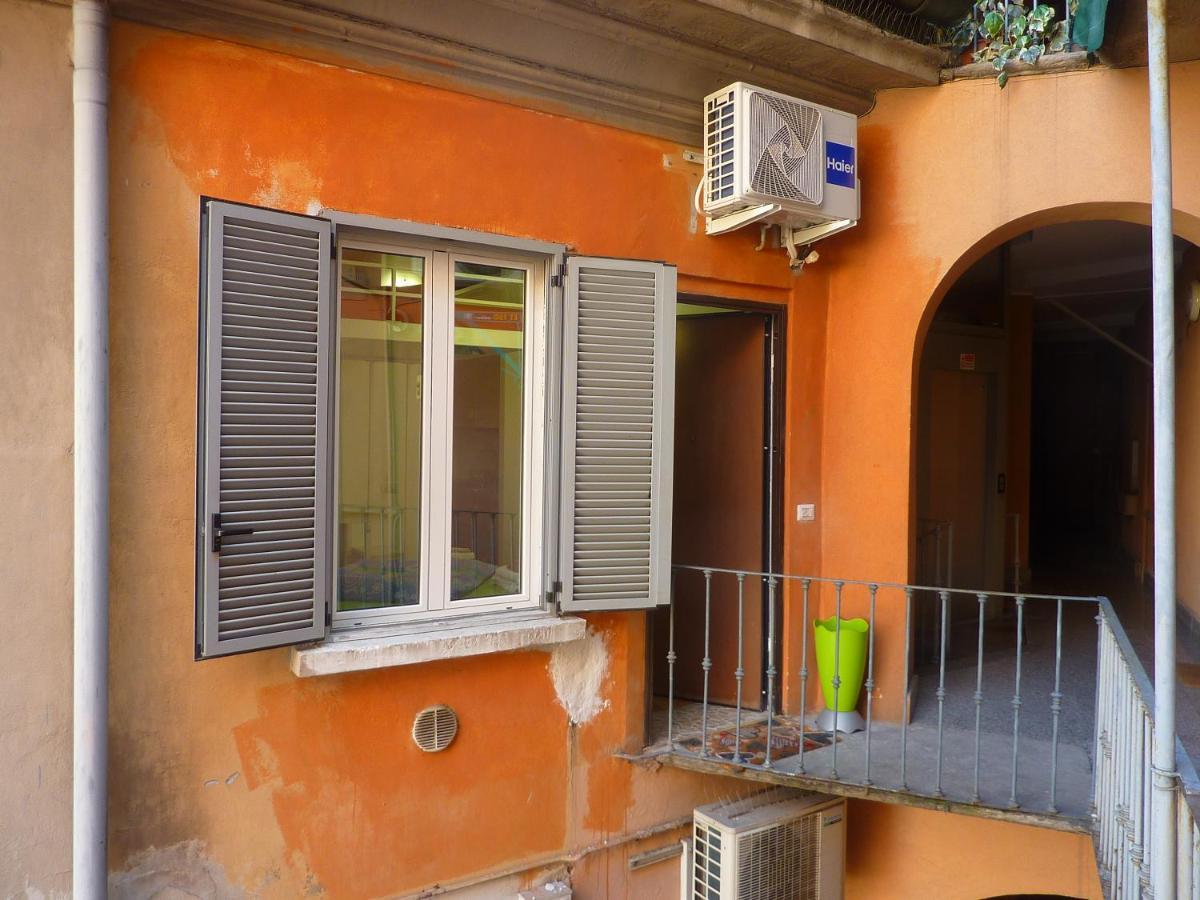 Porta Venezia Studios Frisi 10 Milán Exterior foto